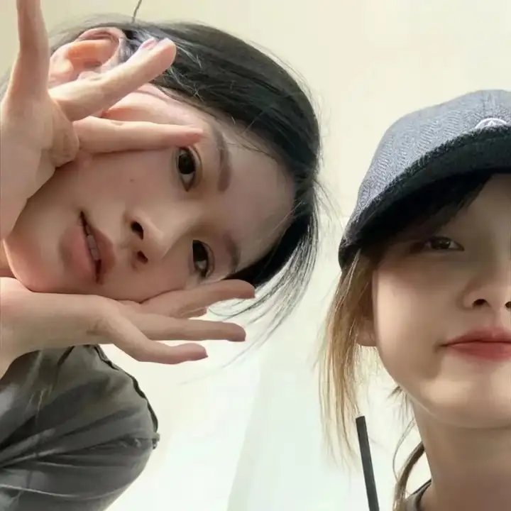 春花娇美可人儿